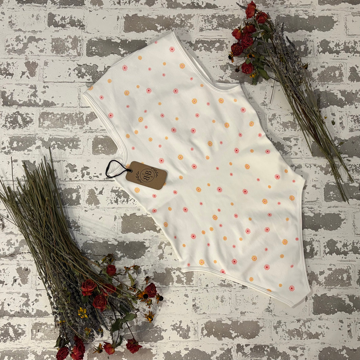 White Sunset Daisy Print Bodysuit