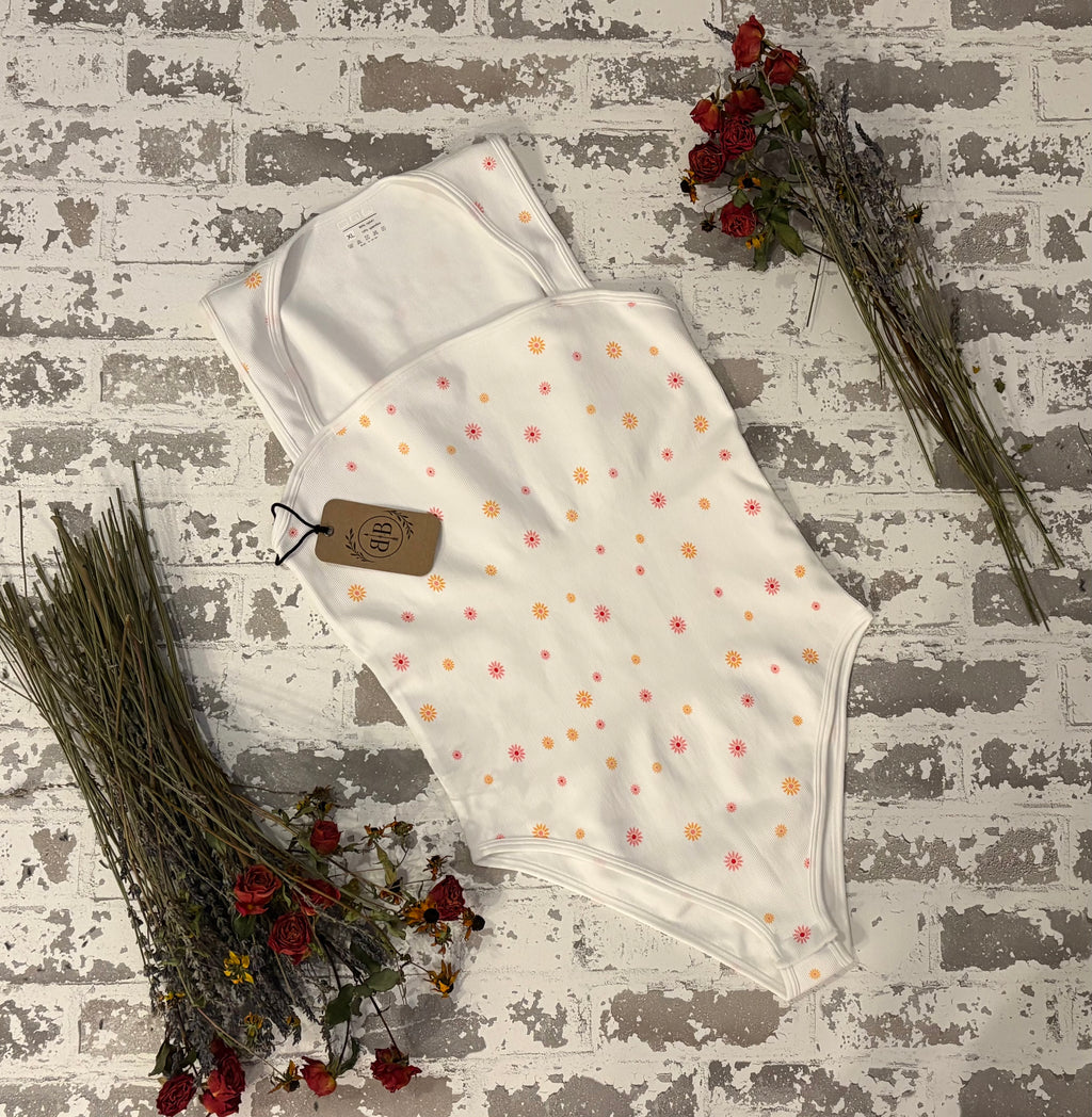 White Sunset Daisy Print Bodysuit